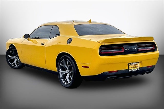 2017 Dodge Challenger SXT