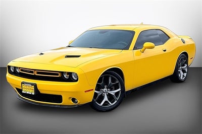 2017 Dodge Challenger SXT
