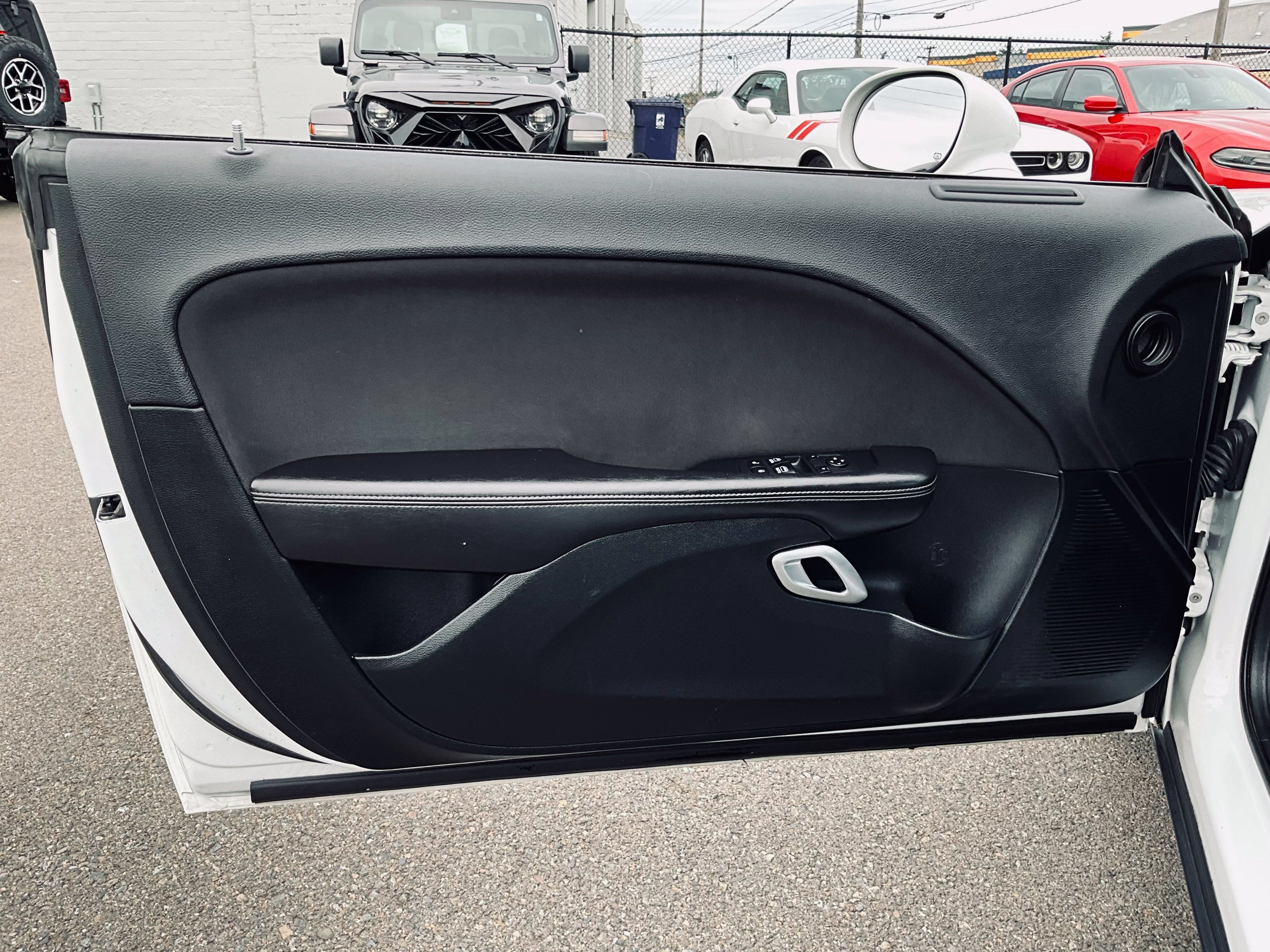 2018 Dodge Challenger SXT