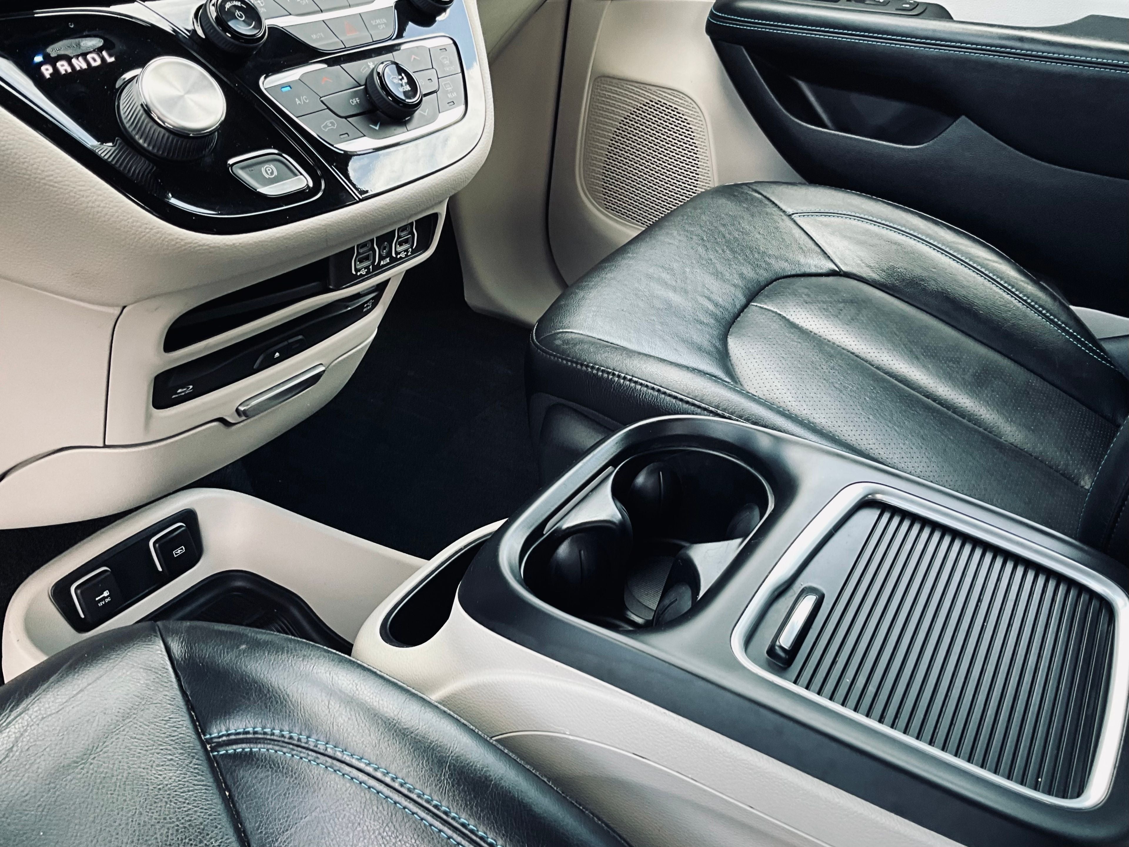 2021 Chrysler Pacifica Touring L