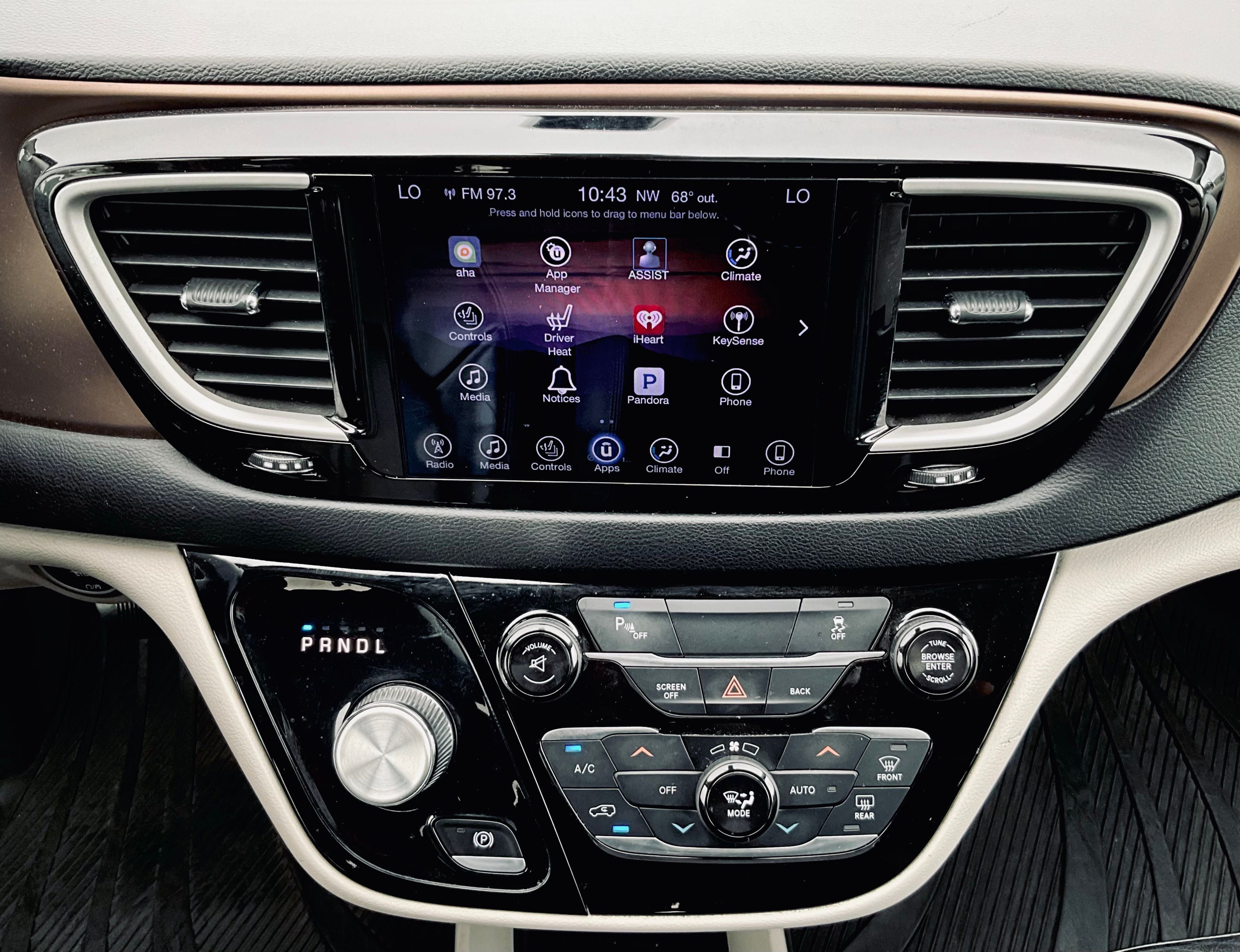 2017 Chrysler Pacifica Touring L