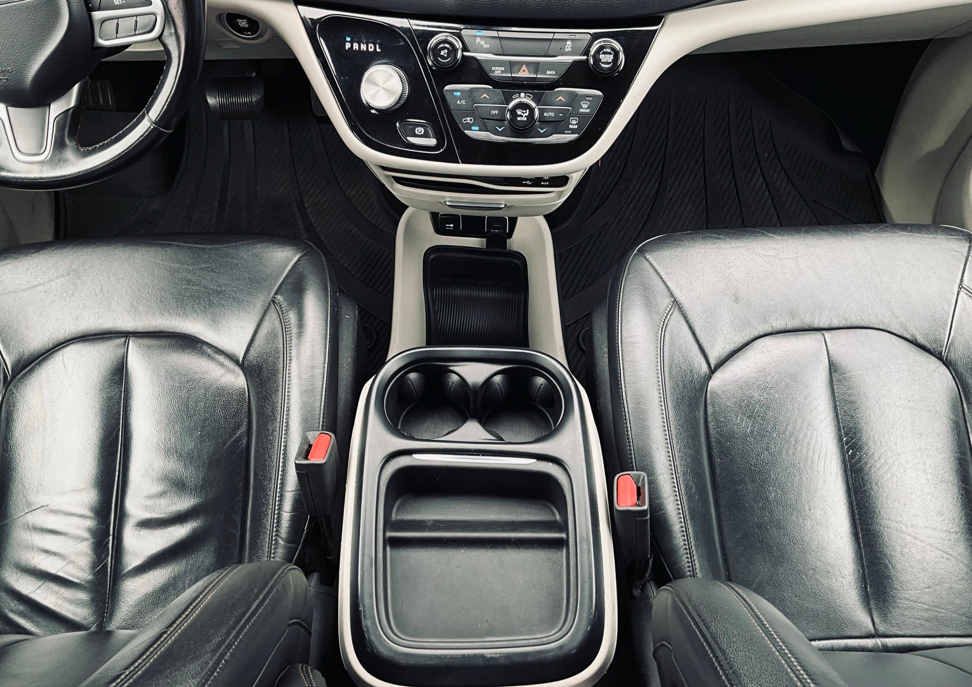 2017 Chrysler Pacifica Touring L