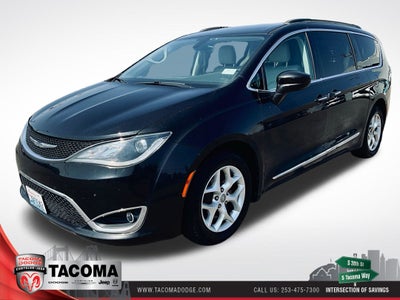 2017 Chrysler Pacifica Touring L