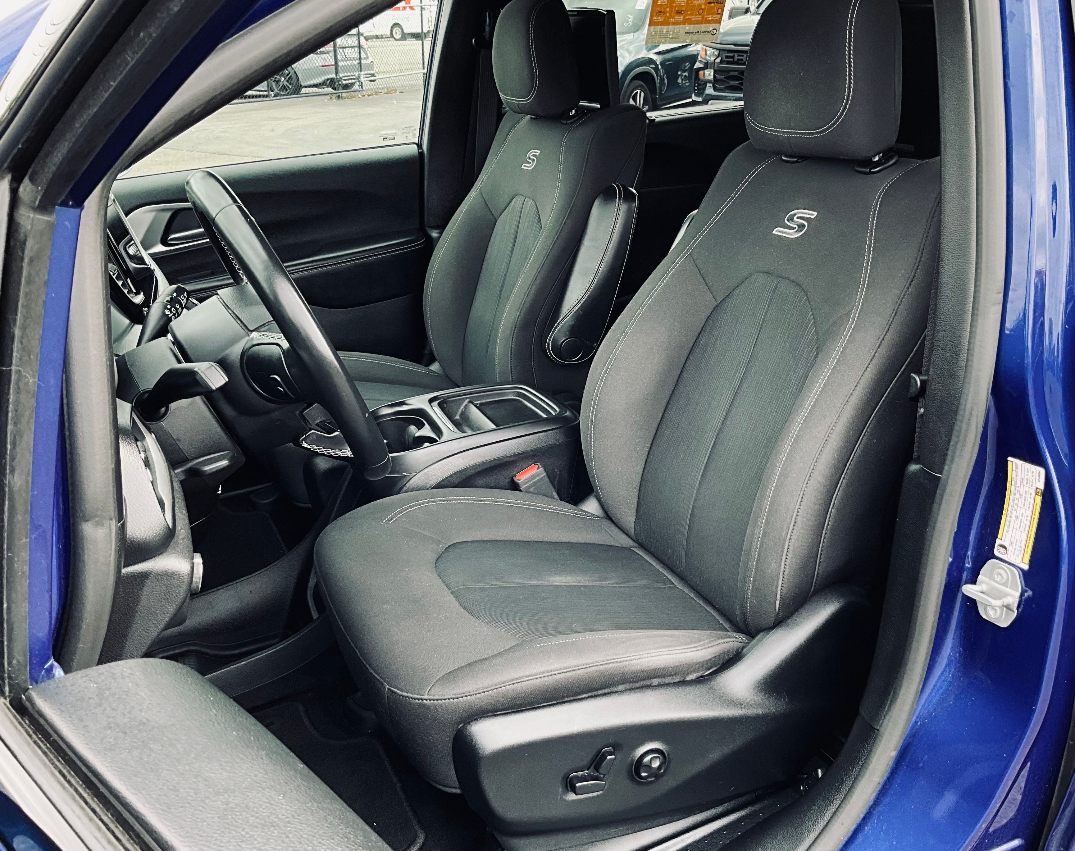 2020 Chrysler Pacifica Touring