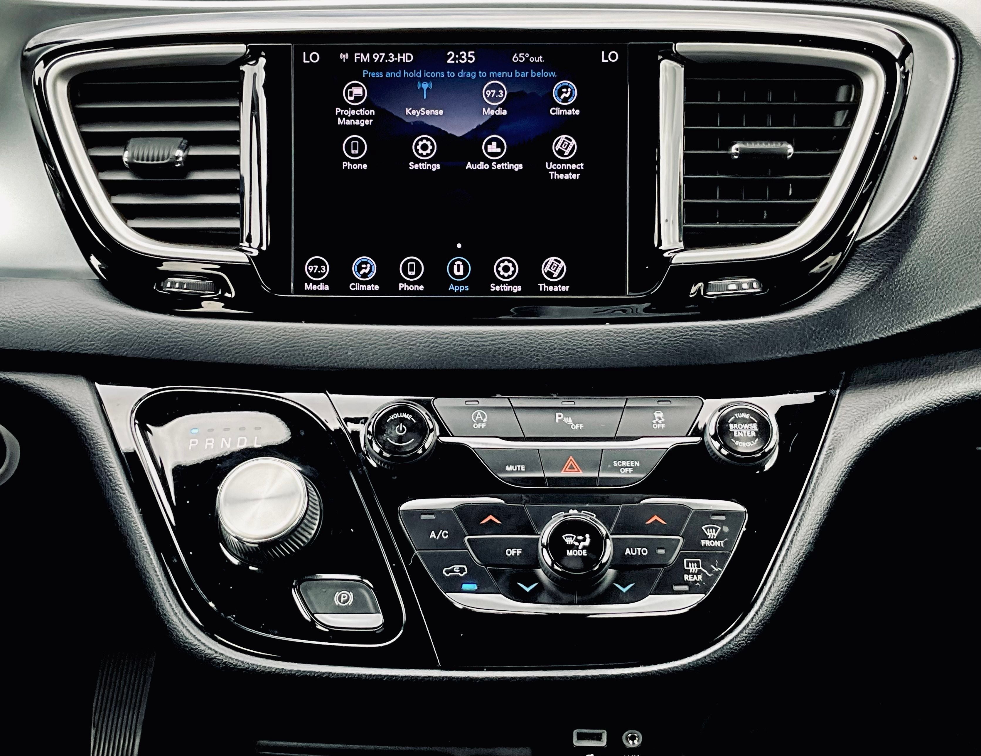 2020 Chrysler Pacifica Touring