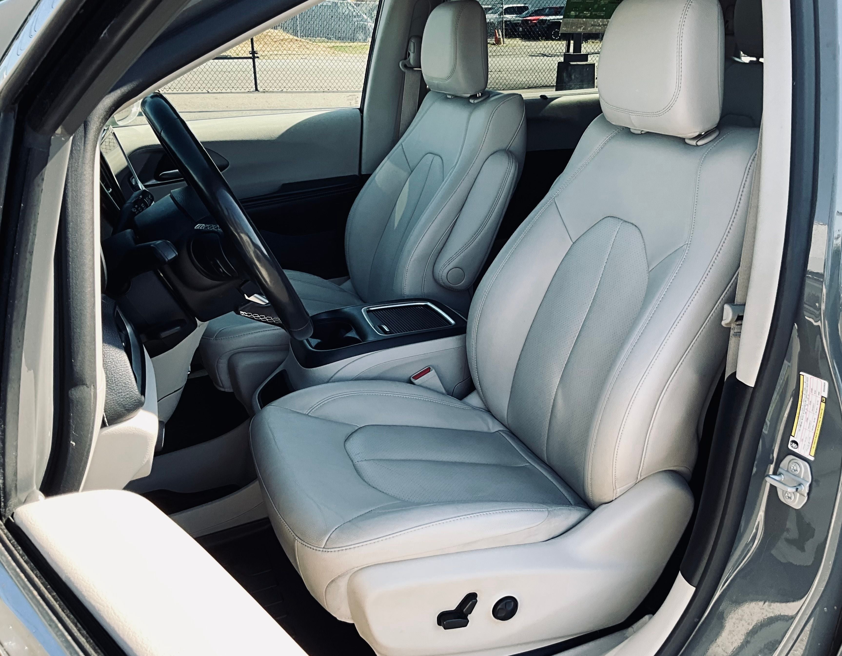 2021 Chrysler Pacifica Hybrid Touring L