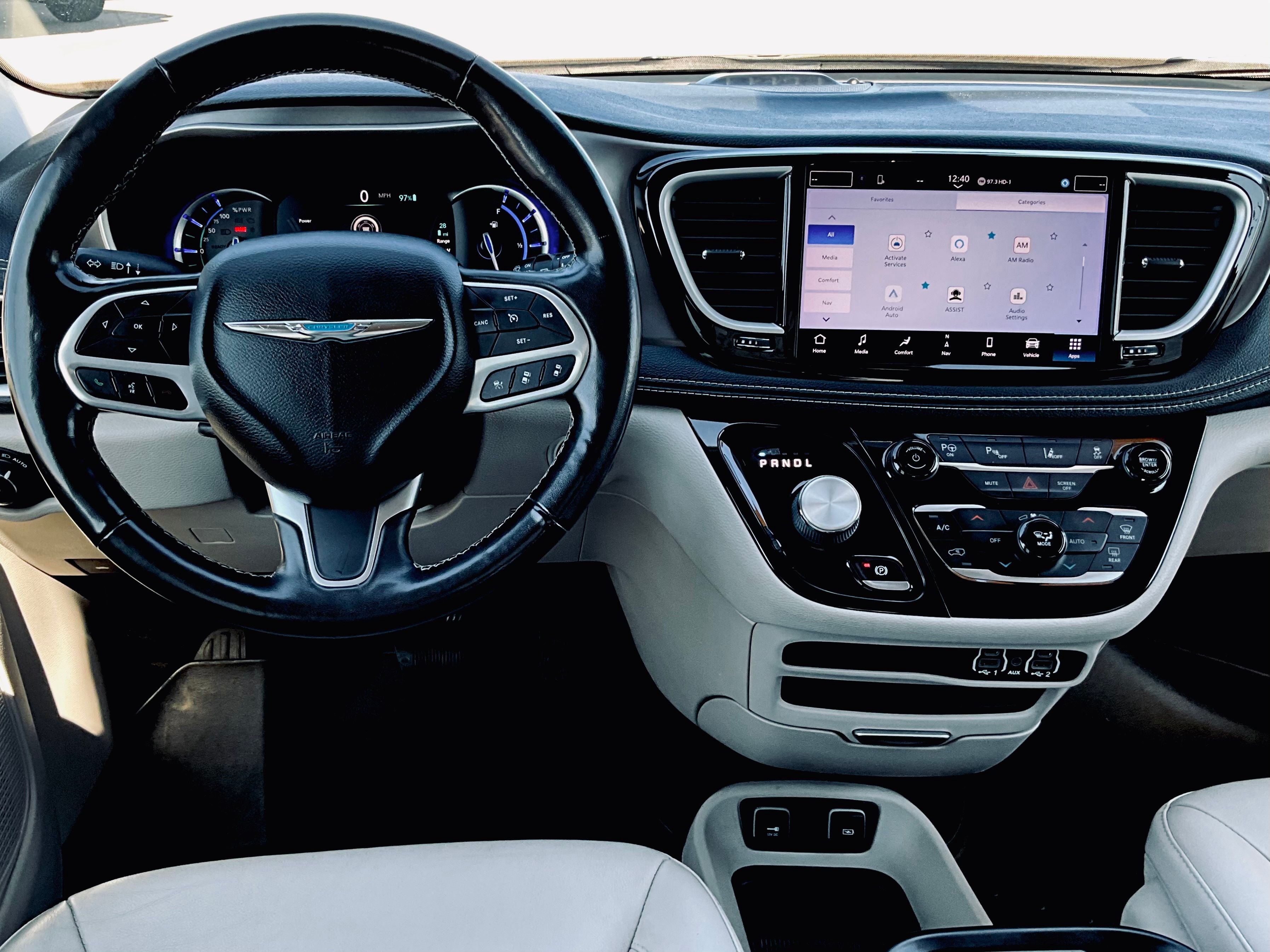 2021 Chrysler Pacifica Hybrid Touring L