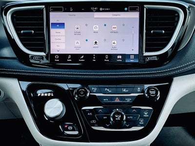 2021 Chrysler Pacifica Hybrid Touring L
