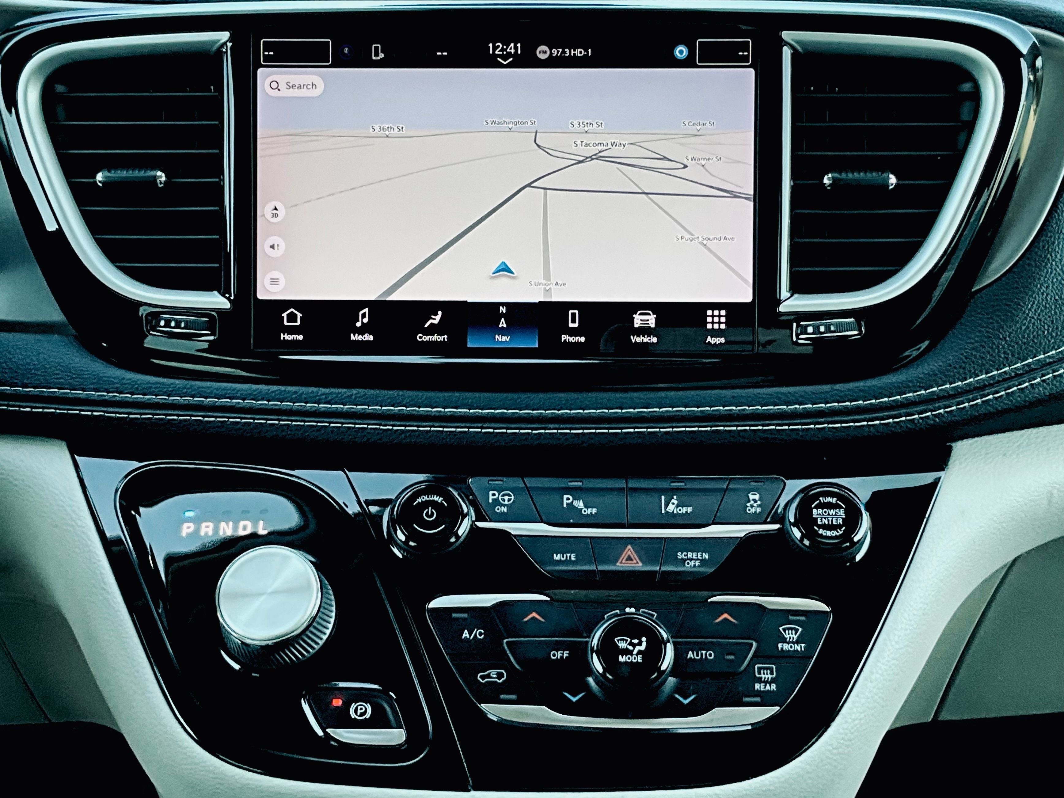 2021 Chrysler Pacifica Hybrid Touring L