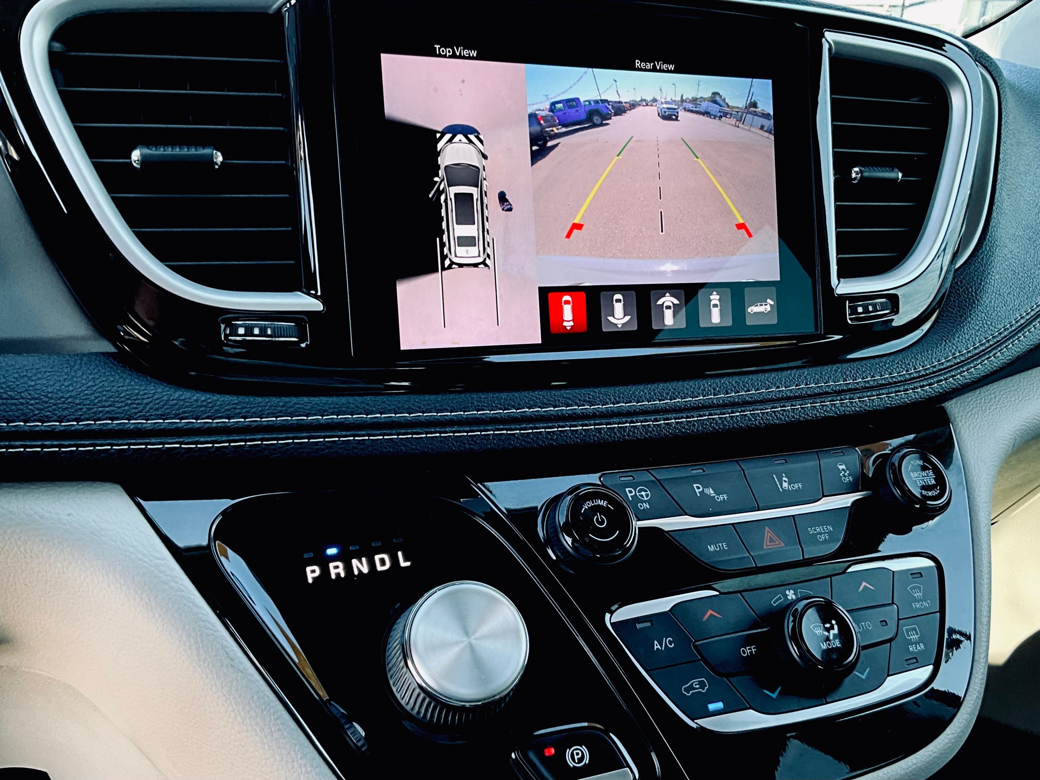 2021 Chrysler Pacifica Hybrid Touring L