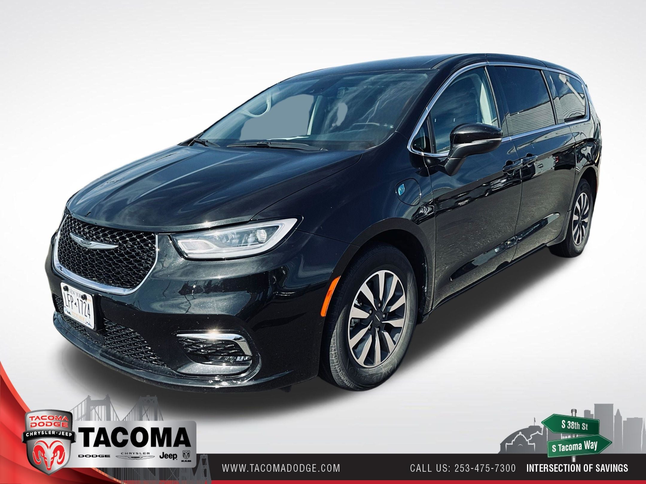 2023 Chrysler Pacifica Hybrid Touring L