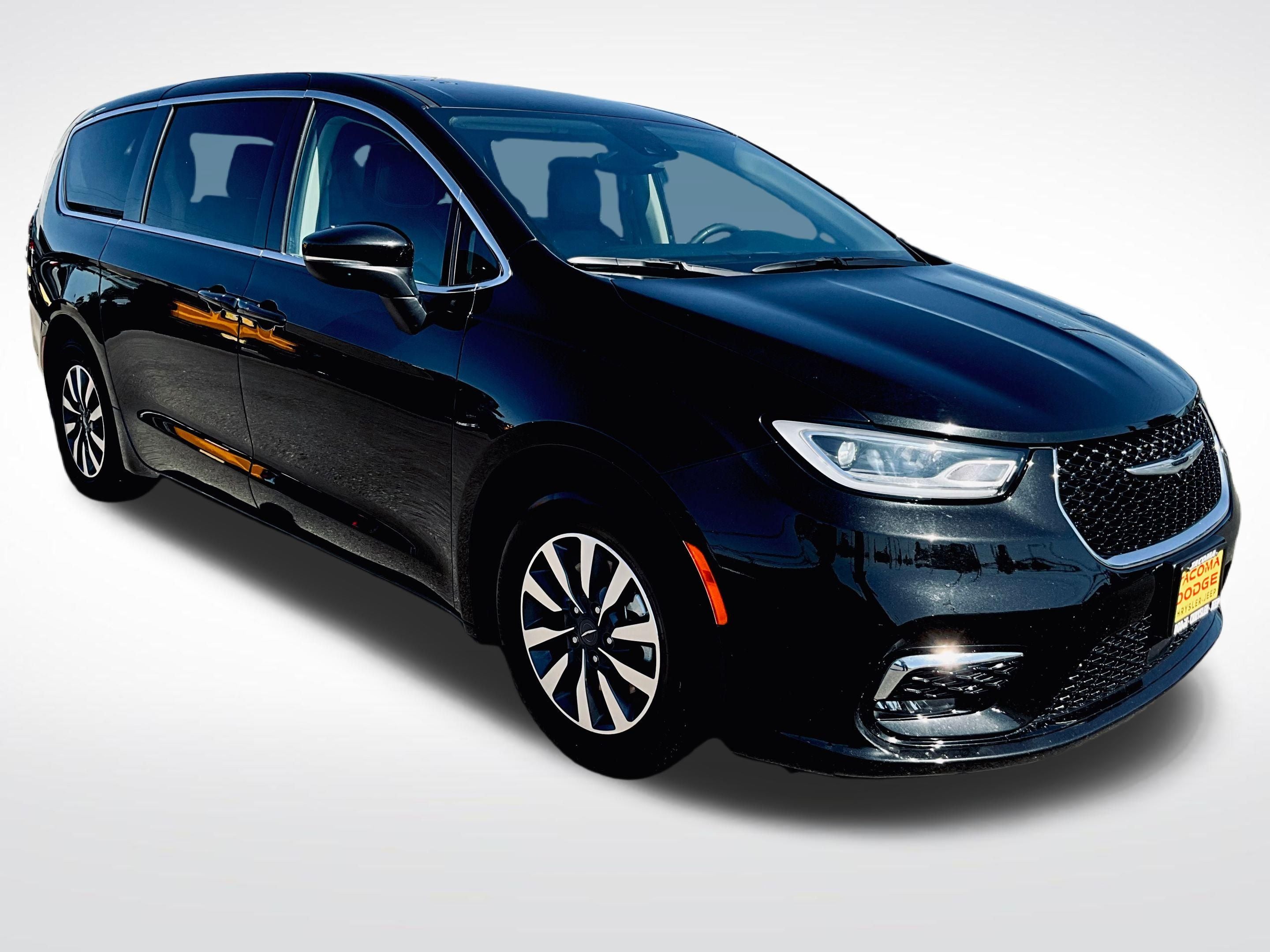 2023 Chrysler Pacifica Hybrid Touring L