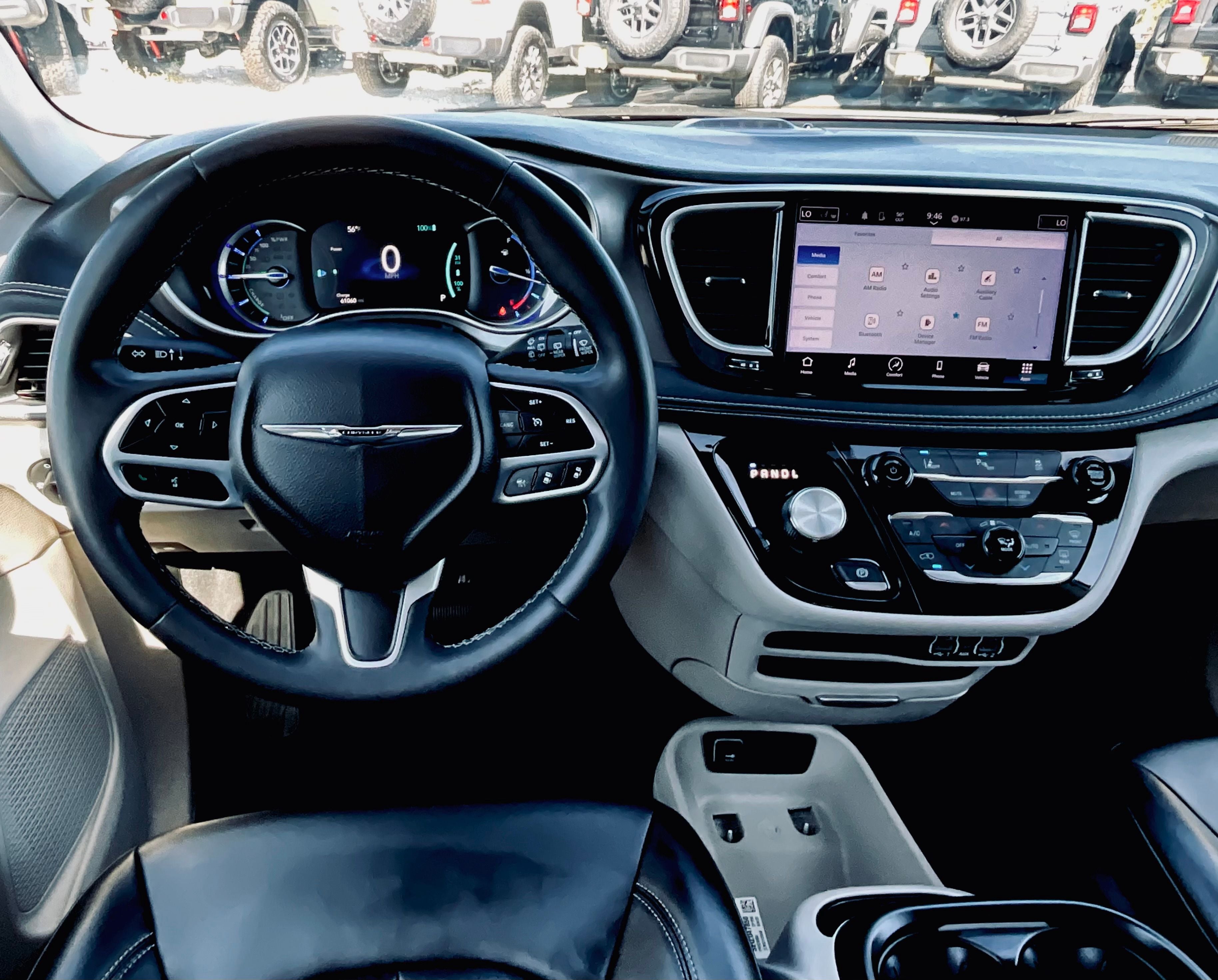 2023 Chrysler Pacifica Hybrid Touring L