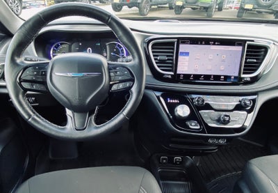 2021 Chrysler Pacifica Hybrid Touring