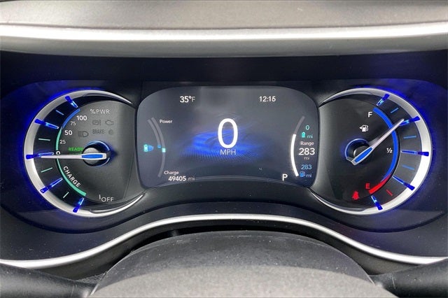 2024 Chrysler Pacifica Hybrid Select