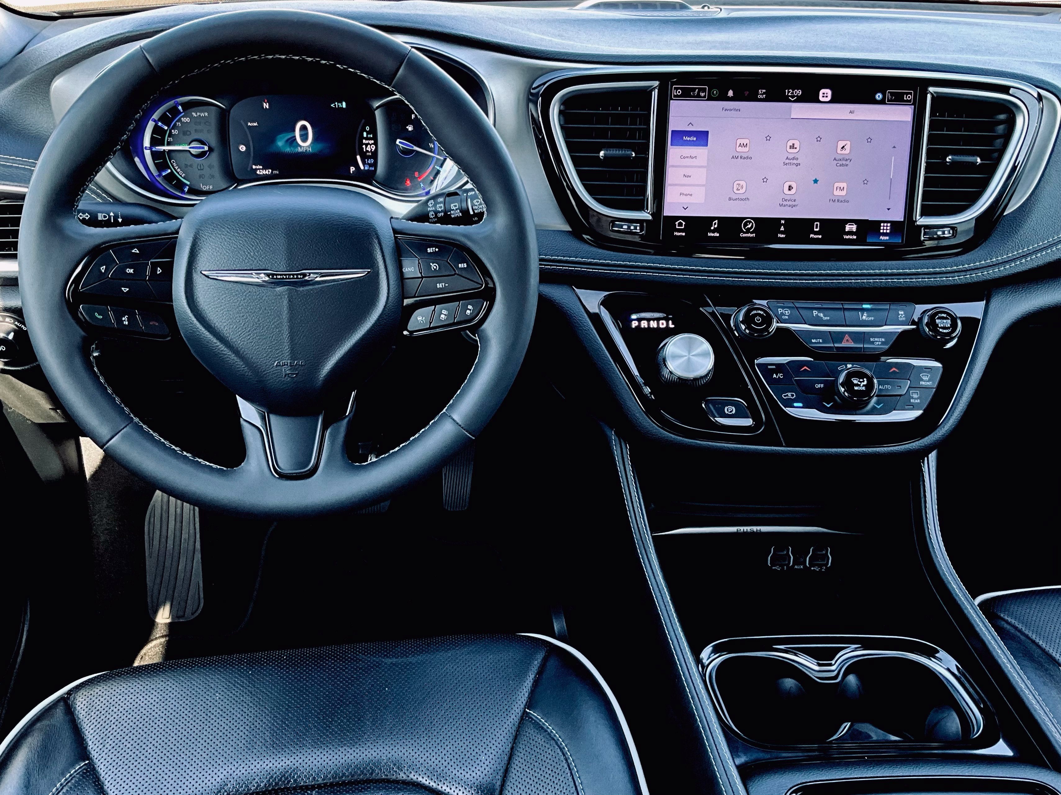 2023 Chrysler Pacifica Hybrid Limited