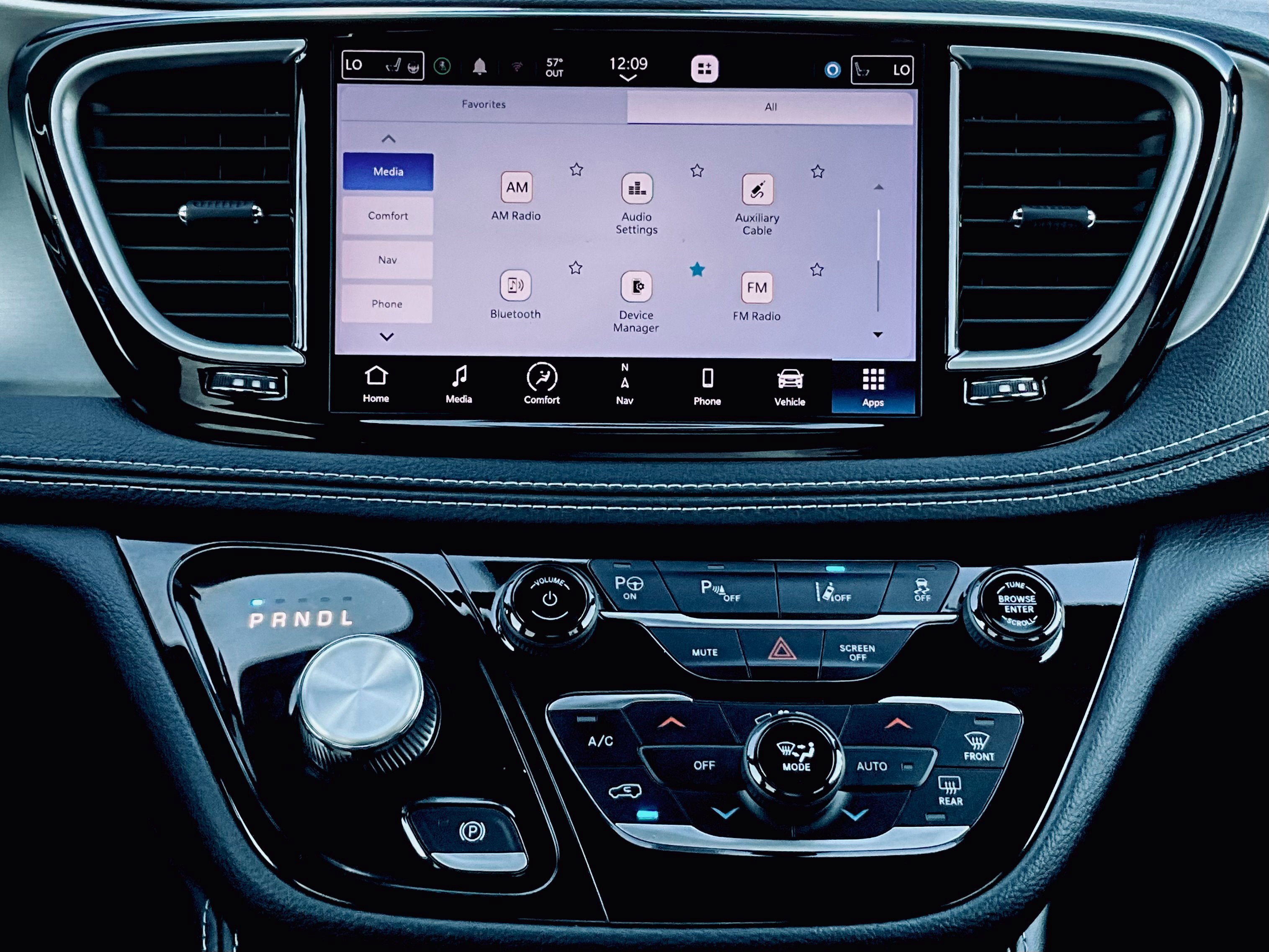 2023 Chrysler Pacifica Hybrid Limited