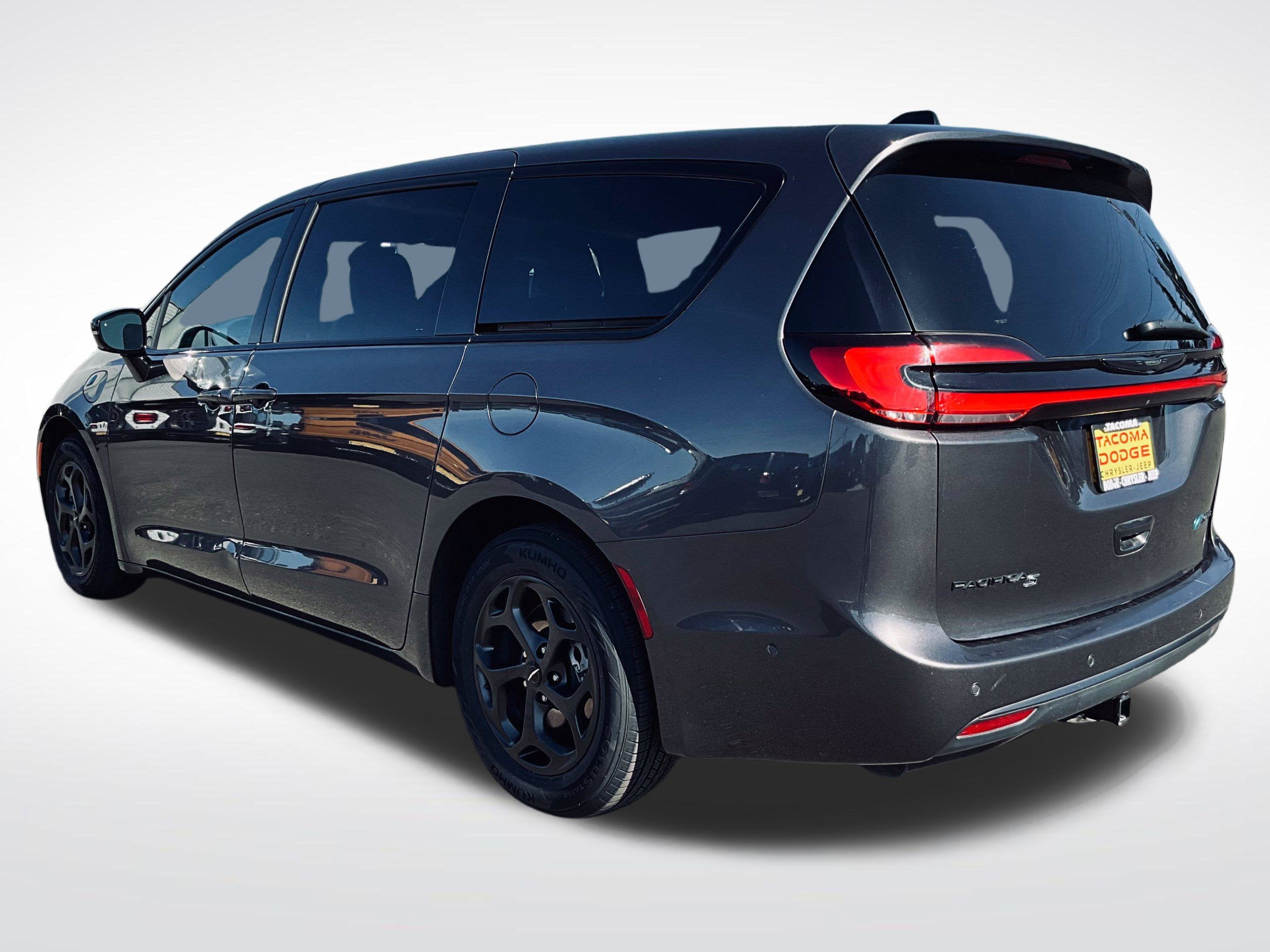 2023 Chrysler Pacifica Hybrid Limited