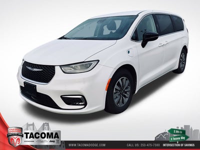 2024 Chrysler Pacifica Hybrid Select