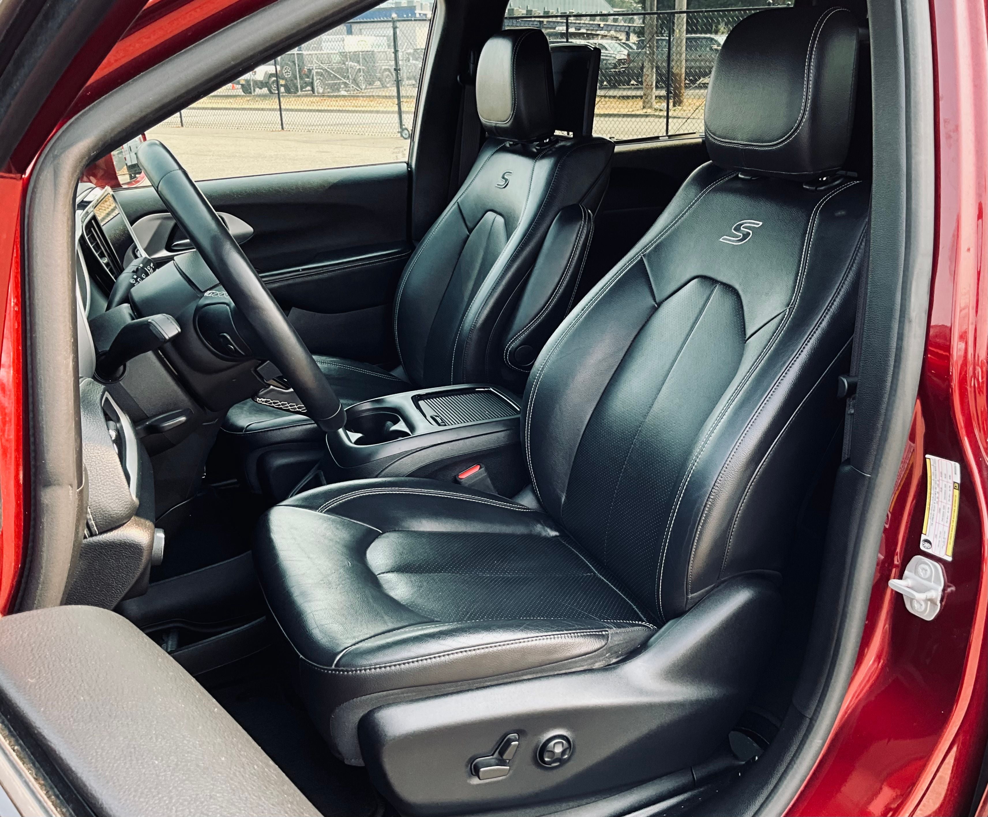 2021 Chrysler Pacifica Touring L