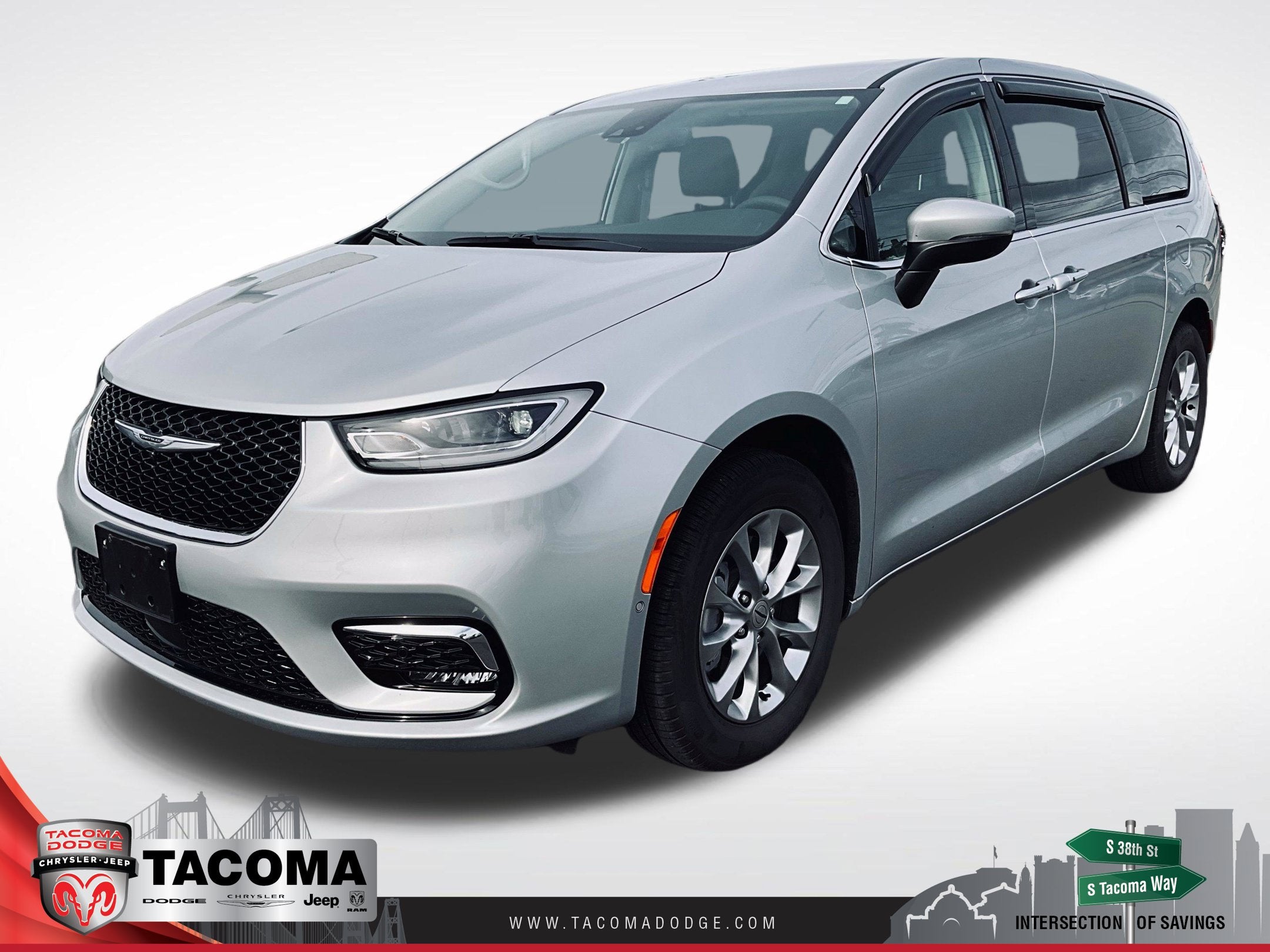 2023 Chrysler Pacifica Touring L