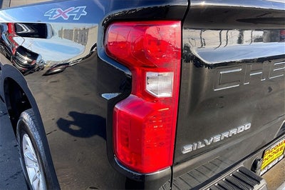 2025 Chevrolet Silverado 1500 LT LT1