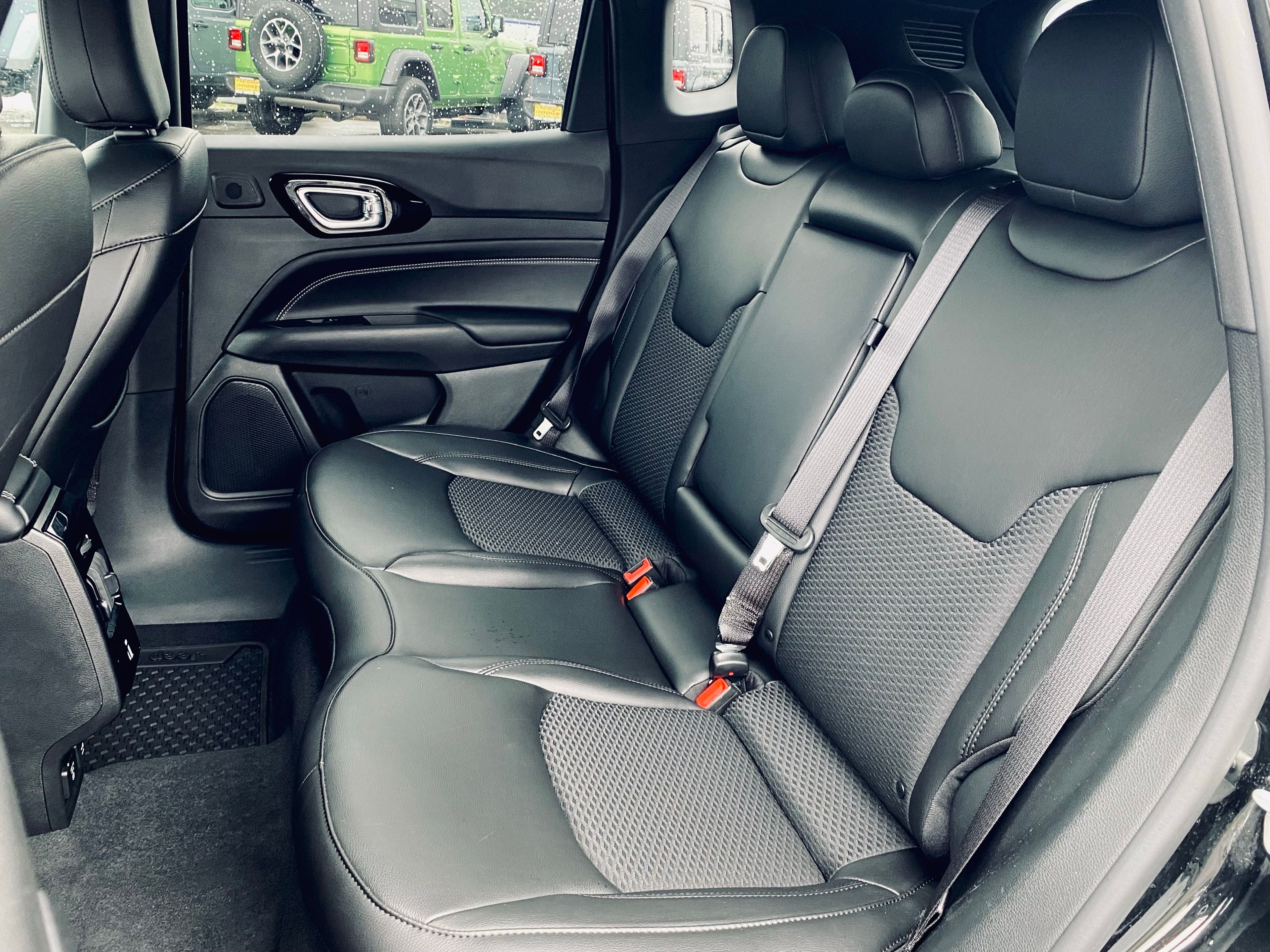 2022 Jeep Compass Altitude