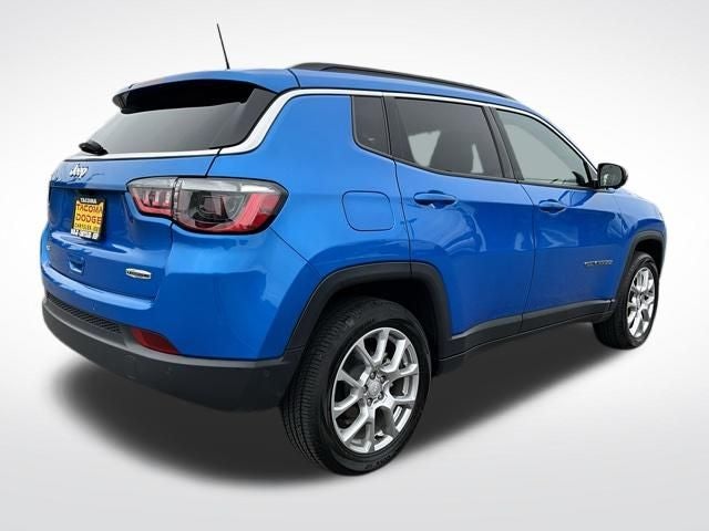 2024 Jeep Compass Latitude Lux