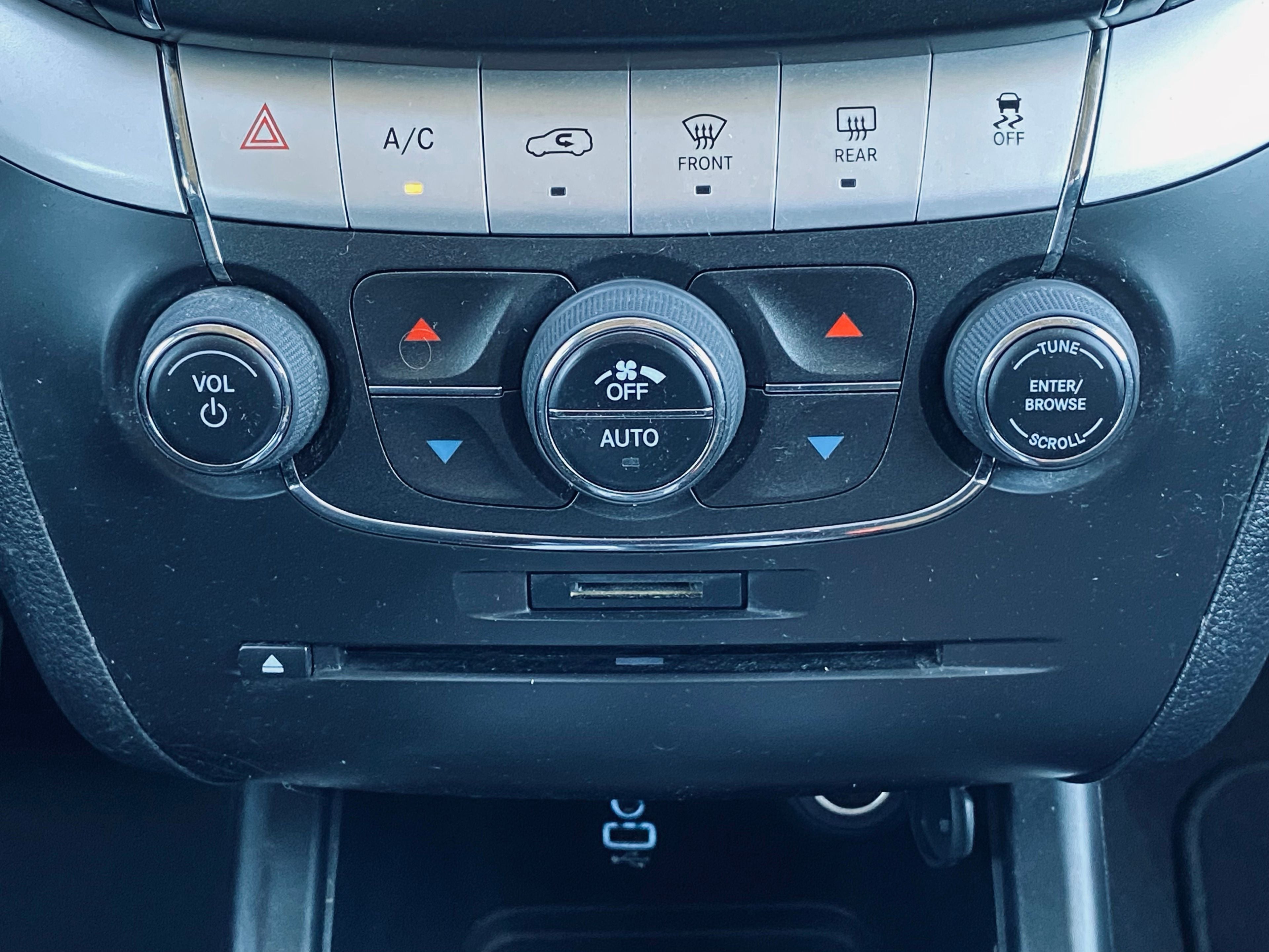 2019 Dodge Journey SE