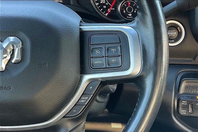 2020 RAM 3500 Big Horn CREW CAB 4X4 LONG BOX