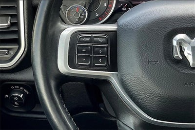 2022 RAM 3500 Big Horn CREW CAB 4X4 LONG BOX