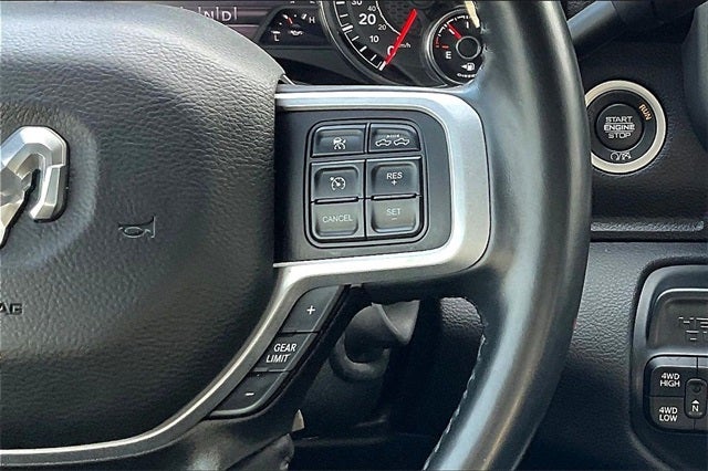 2022 RAM 3500 Big Horn CREW CAB 4X4 LONG BOX