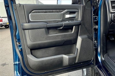 2022 RAM 3500 Big Horn CREW CAB 4X4 LONG BOX