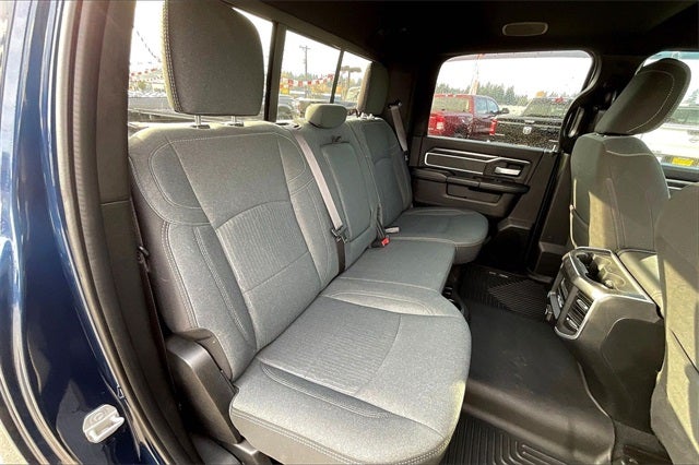 2022 RAM 3500 Big Horn CREW CAB 4X4 LONG BOX