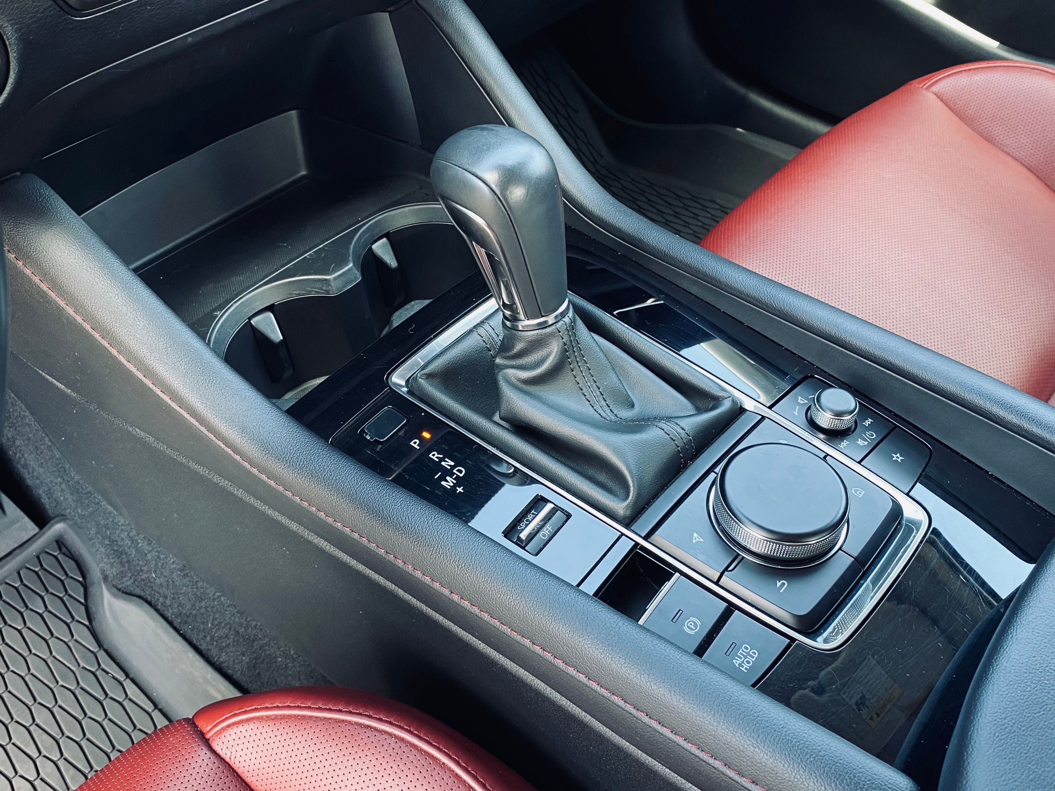 2023 Mazda Mazda3 2.5 S Carbon Edition