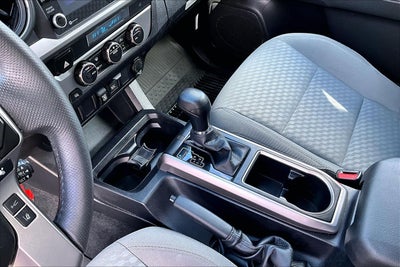 2022 Toyota Tacoma SR5 V6