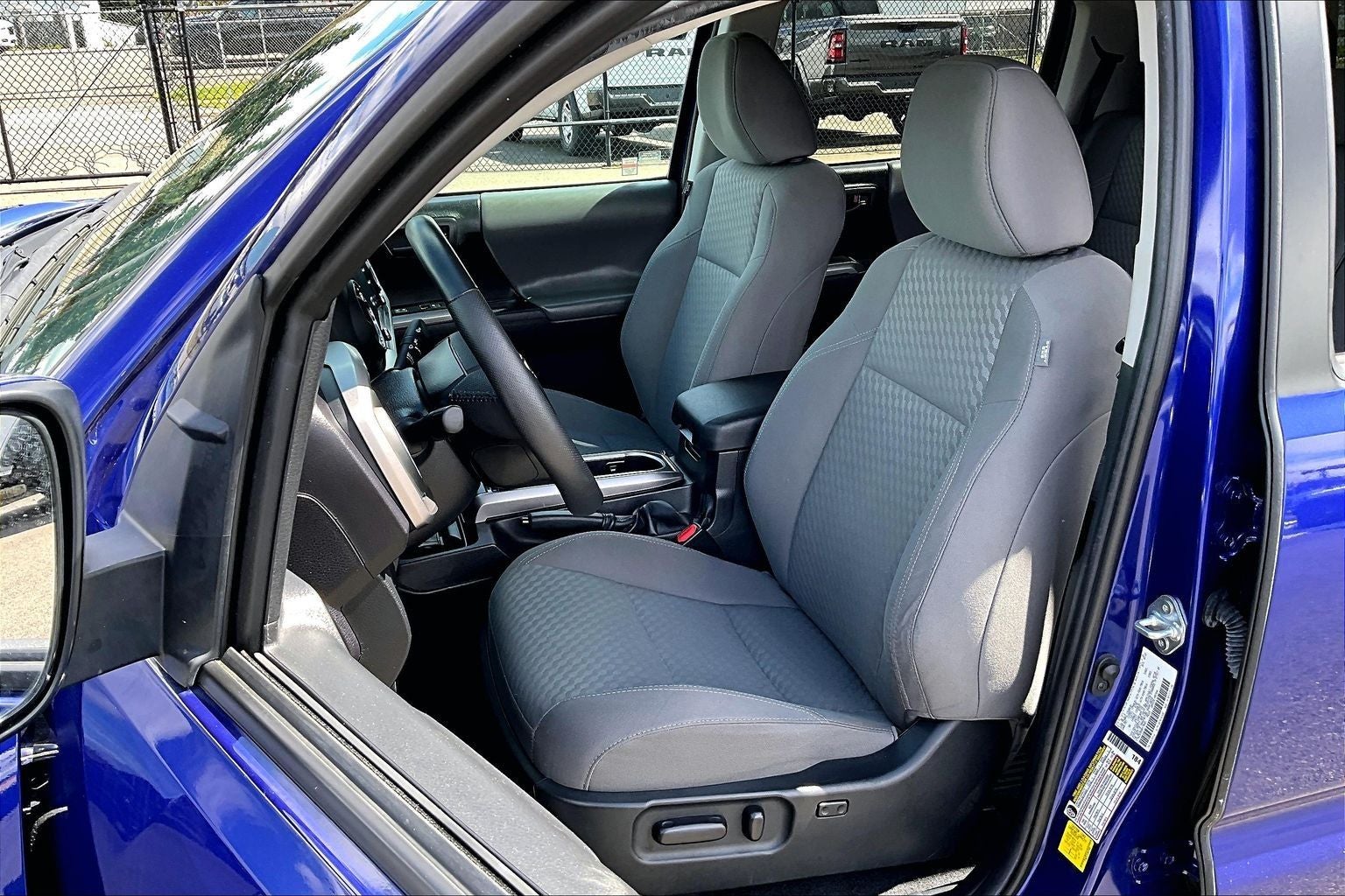 2022 Toyota Tacoma SR5 V6