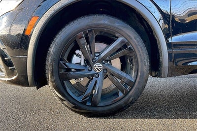 2023 Volkswagen Tiguan 2.0T SE R-Line Black AWD
