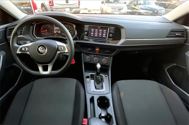 2021 Volkswagen Jetta Base