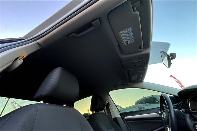 2021 Volkswagen Jetta Base