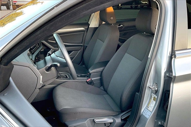 2021 Volkswagen Jetta Base