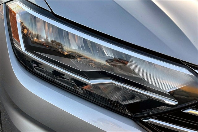 2021 Volkswagen Jetta Base