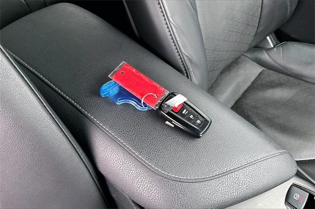 2023 Toyota Camry Hybrid XSE