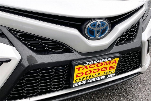 2023 Toyota Camry Hybrid XSE