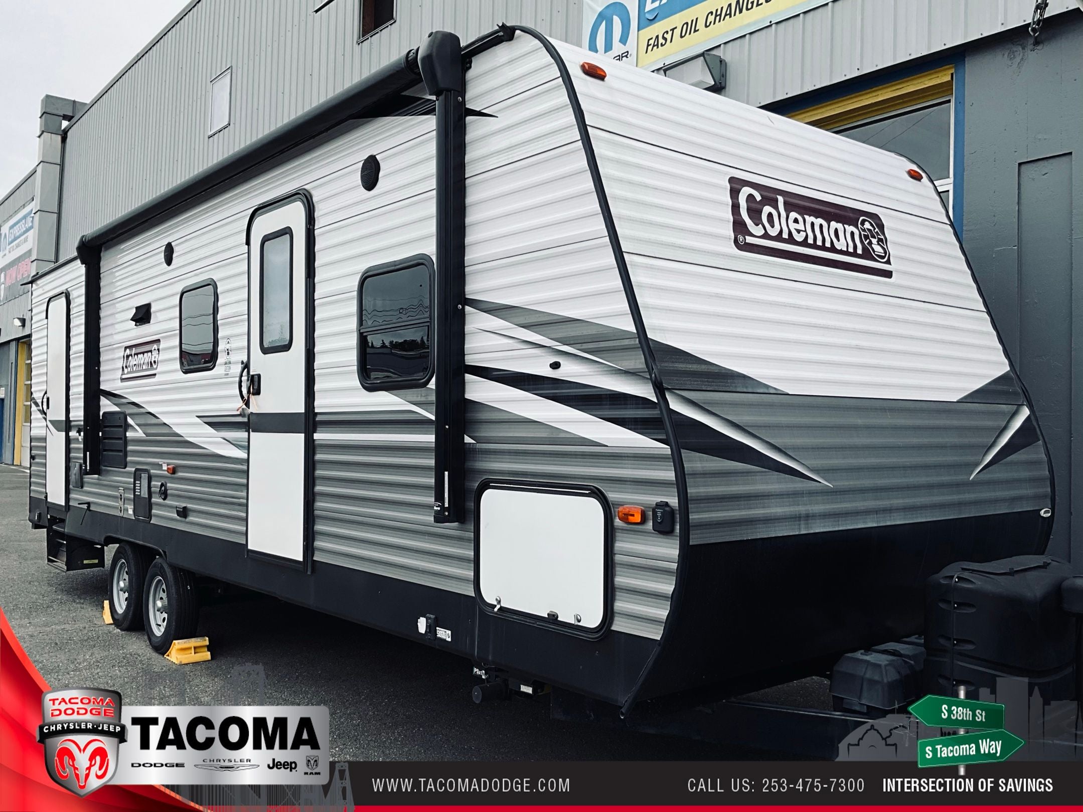 2021 Coleman LANTERN LT 274 BH