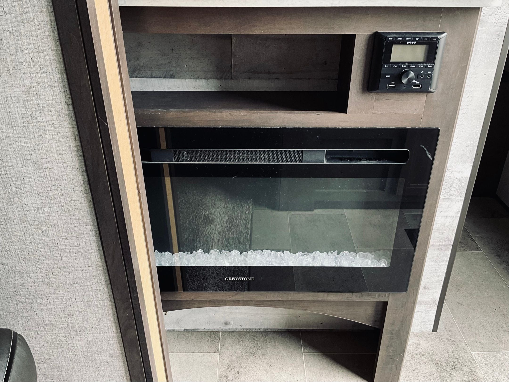 2021 Coleman LANTERN LT 274 BH