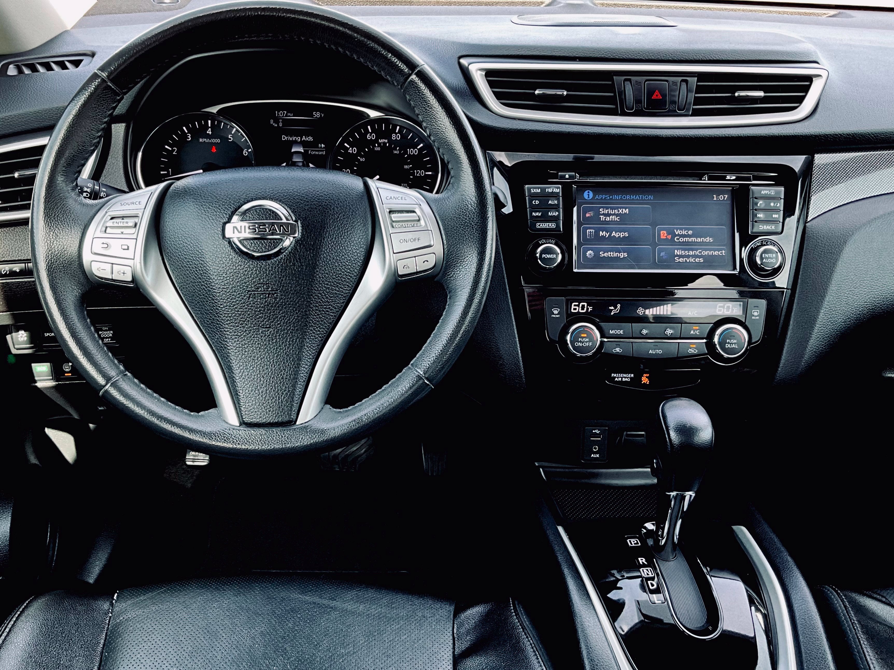 2016 Nissan Rogue SL