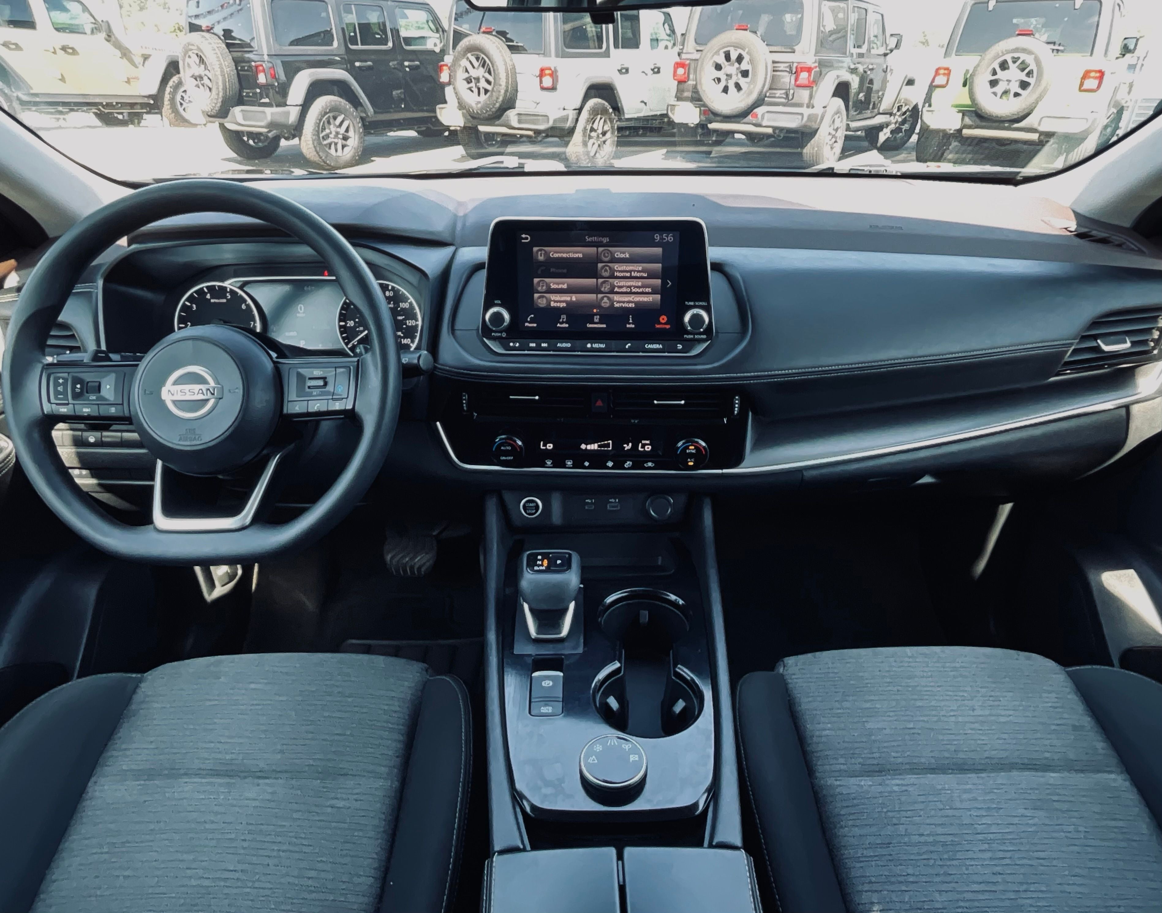 2021 Nissan Rogue SV
