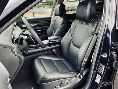 2025 Genesis GV70 2.5T
