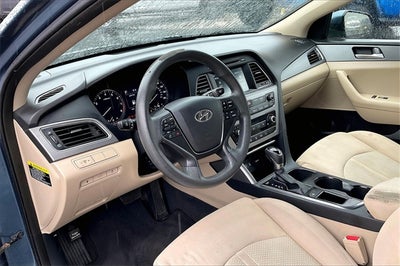 2016 Hyundai Sonata Base